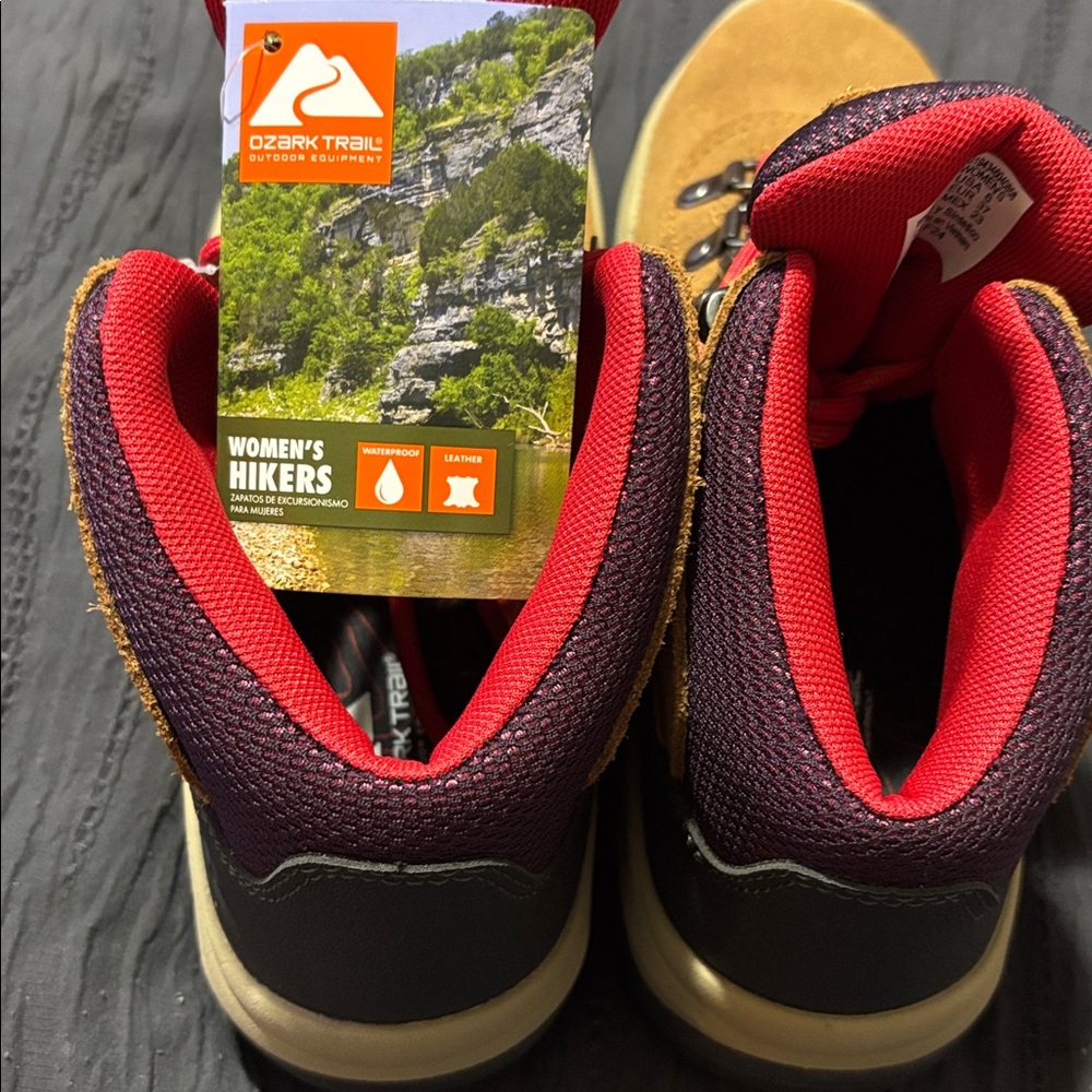 Ozark Trail Women's Stoneclad Hiker Boots Size 6 New with Box - Picture 2 of 4